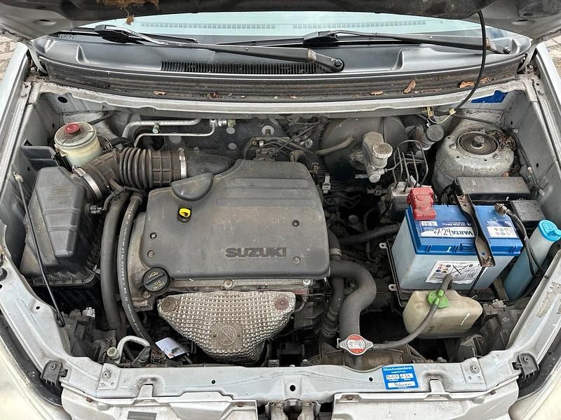 Gebraucht Suzuki Liana 2004 Silber Limousine