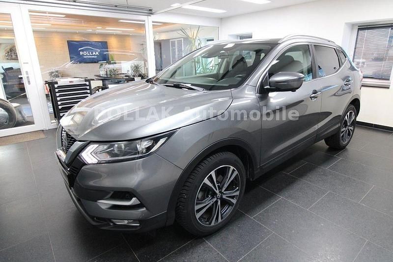 Gebraucht Nissan Qashqai Zama 140 PS (102 kW) 2021 Grau SUV