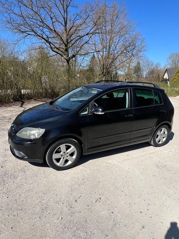 Gebraucht VW Golf VI United 102 PS (75 kW) 2008 Schwarz Kleinwagen