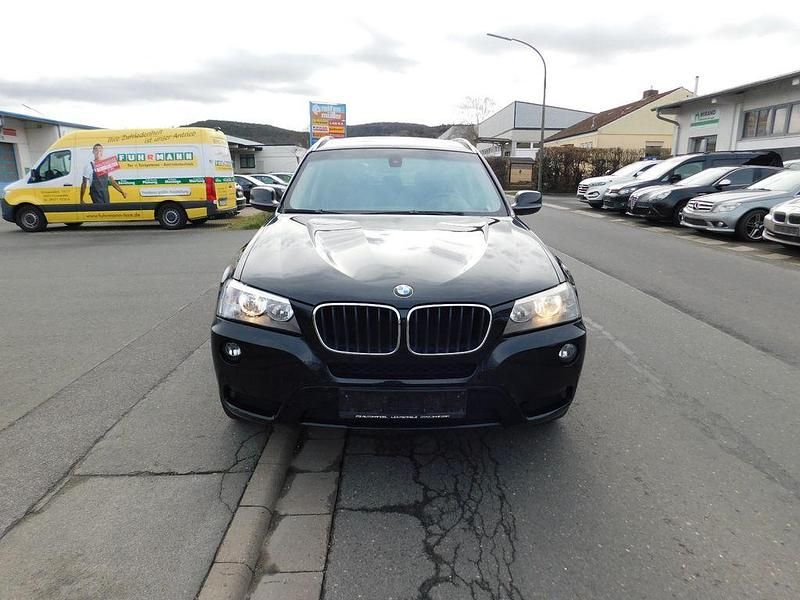 Gebraucht BMW X3 184 PS (135 kW) 2011 Schwarz SUV