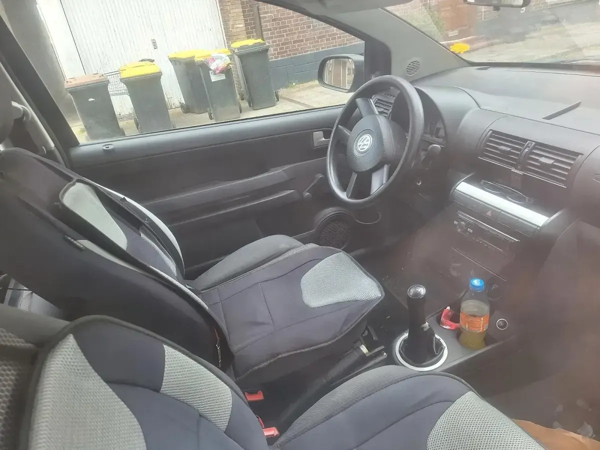 Brugt VW Fox 54 HK (39 kW) 2006 Grå Hatchback