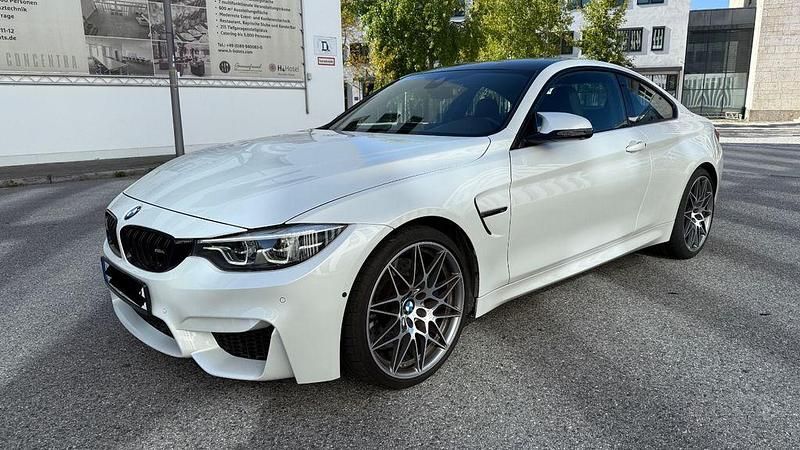 Weiß Gebraucht 2020 BMW M4 Competition Edition Coupé | 52.990 € (Superpreis) - Bild 1/4