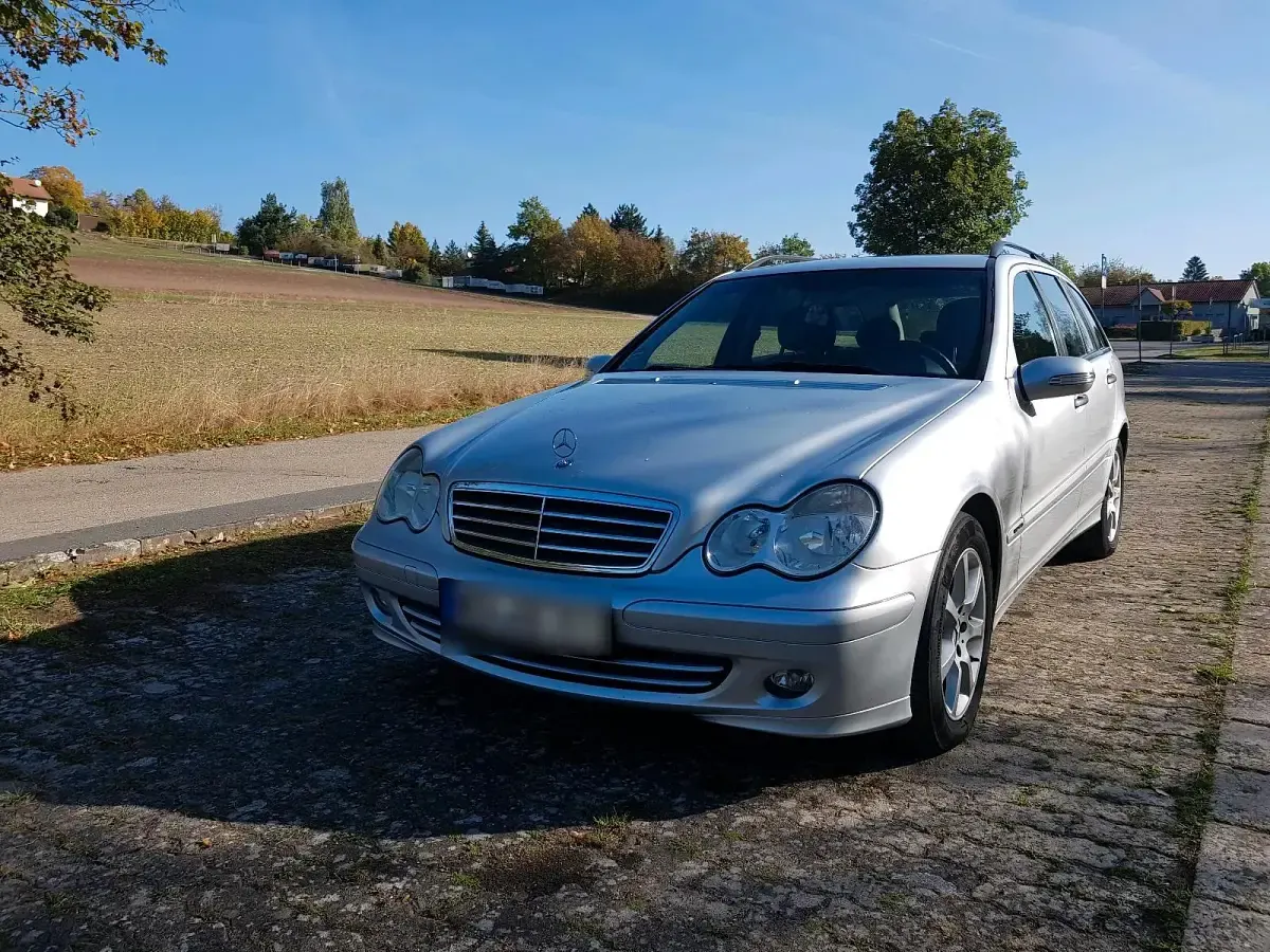 Gebraucht Mercedes C280 231 PS (169 kW) 2005 Grau Kombi