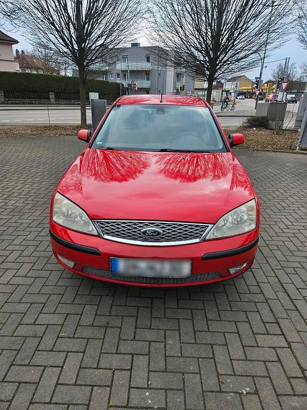 Gebraucht Ford Mondeo 110 PS (80 kW) 2005 Rot Limousine