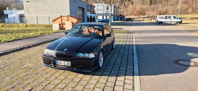 Schwarz Gebraucht 1997 BMW 328 M Sport Coupé | 15.490 € (Fairer Preis) - Bild 1/4