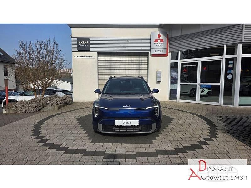 Neu Kia Stonic Vision 101 PS (74 kW) 2025 Blau SUV
