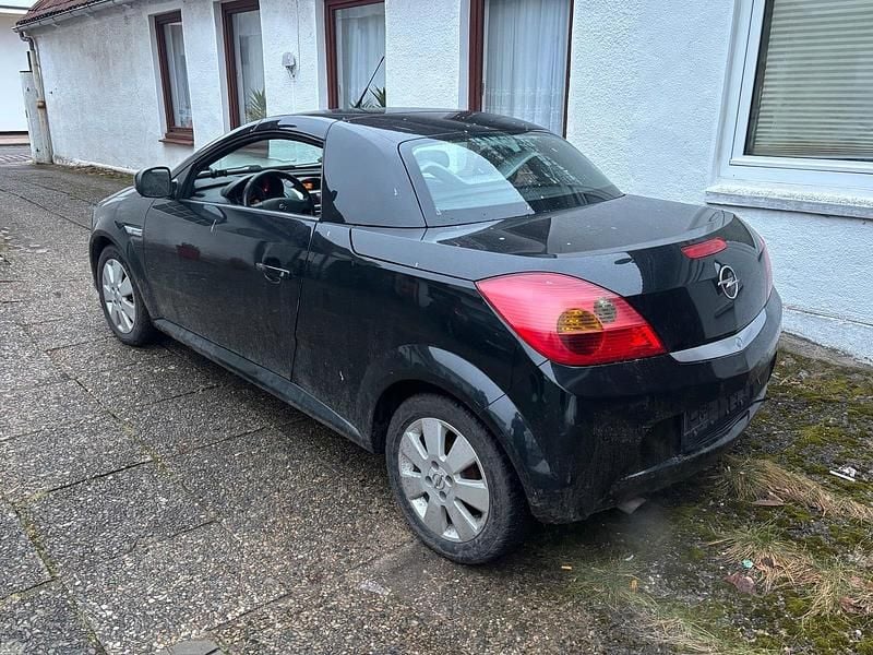 Gebraucht Opel Tigra 90 PS (66 kW) 2006 Schwarz Cabrio