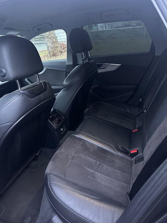 Gebraucht Audi A4 Sport 190 PS (139 kW) 2017 Grau Kombi