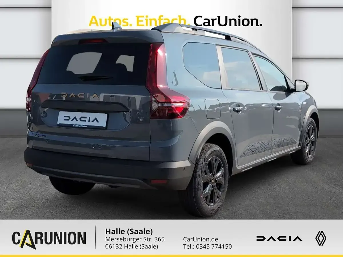 Gebraucht Dacia Jogger Extreme 110 PS (80 kW) 2025 Schiefergrau Van / Kleinbus