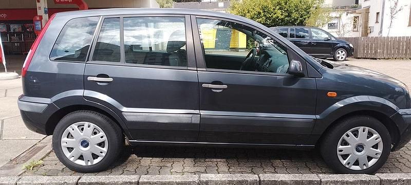 Grau Gebraucht 2008 Ford Fusion Kleinwagen | 1.600 € (Guter Preis) - Bild 1/4
