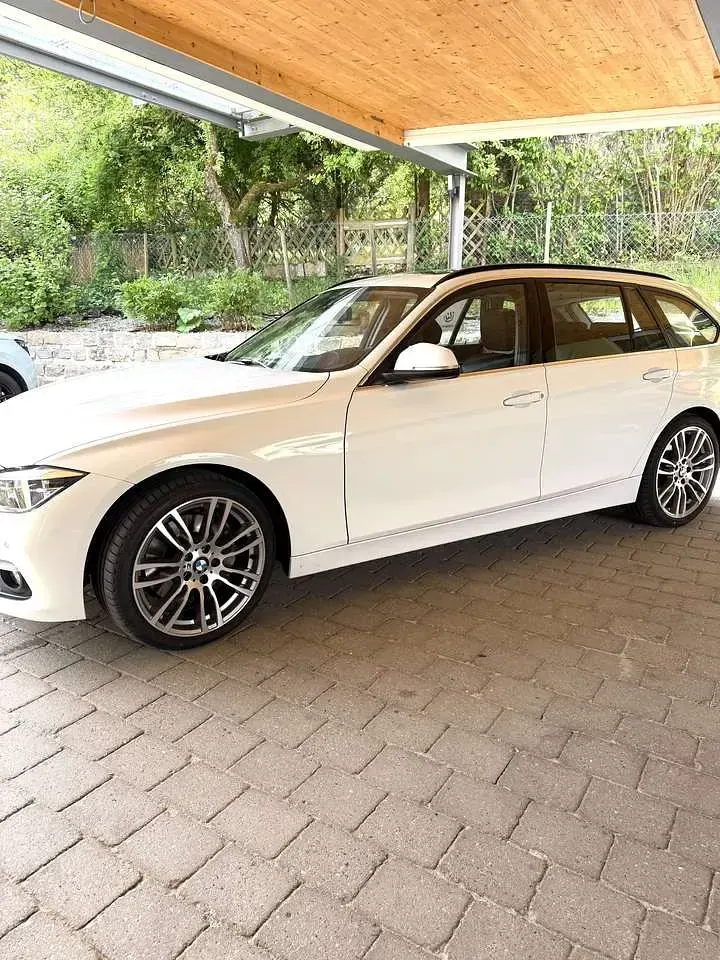 Gebraucht BMW 340 Luxury Line 326 PS (239 kW) 2018 Weiß Kombi