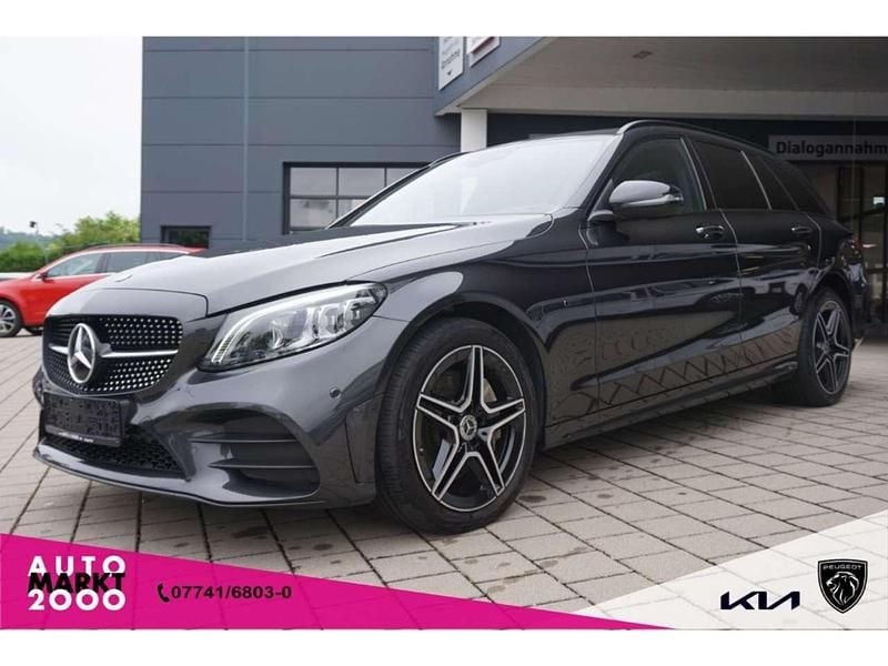 Grau Gebraucht 2019 Mercedes C300e AMG line Kombi | 27.950 € (Fairer Preis) - Bild 1/4