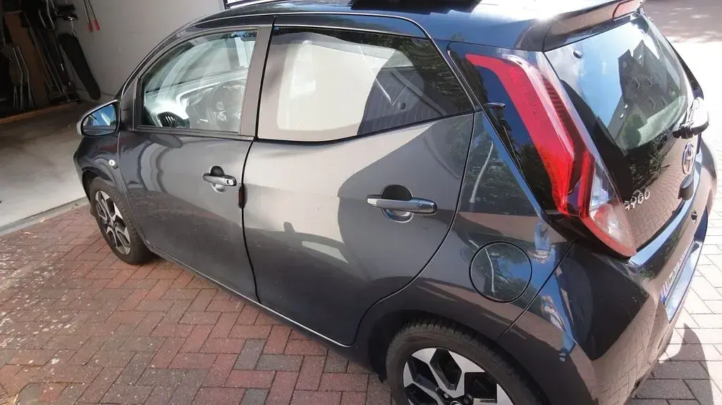 Gebraucht Toyota Aygo 72 PS (52 kW) 2020 Grau Kleinwagen