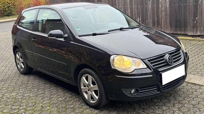Gebraucht VW Polo 80 PS (58 kW) 2007 Black magic perleffekt Kleinwagen