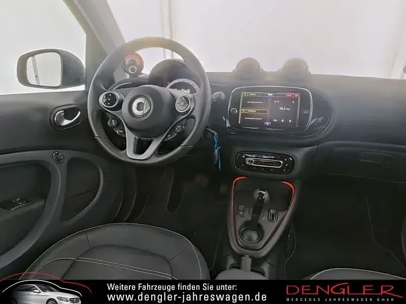 Gebraucht Smart ForTwo Electric Drive Prime 60 kW (82 PS) 2024 Weiß Coupé