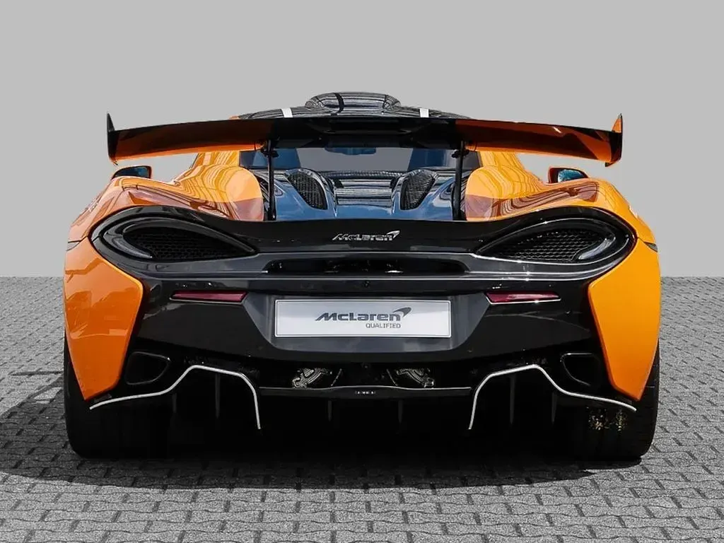 Gebraucht McLaren 620R 843 PS (620 kW) 2021 Orange Coupé