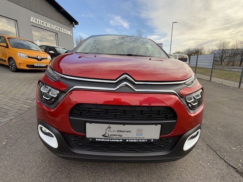 Rot Gebraucht 2020 Citroën C3 PureTech Kleinwagen | 11.950 € (Fairer Preis) - Bild 1/4