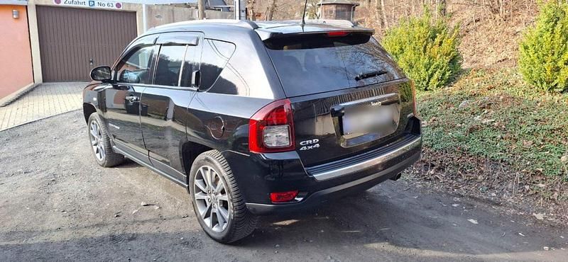 Gebraucht Jeep Compass Limited 163 PS (119 kW) 2013 Schwarz SUV