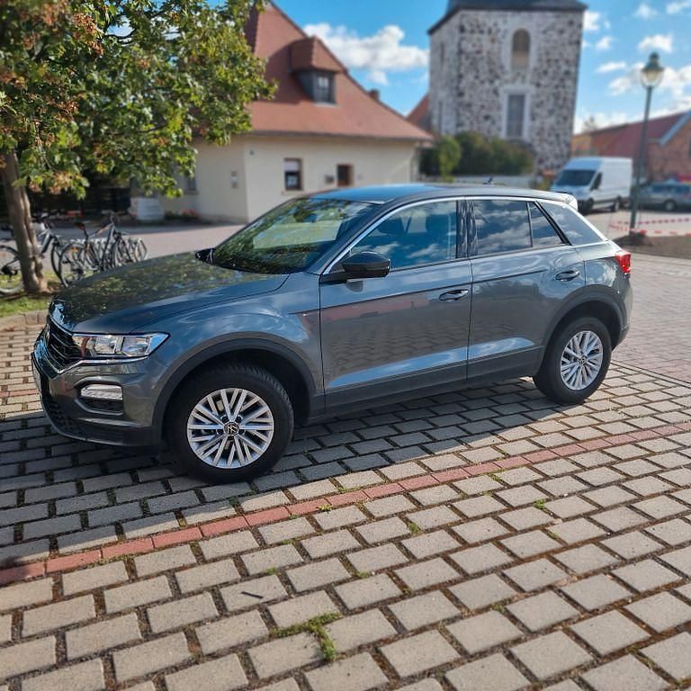 Grau Gebraucht 2020 VW T-Roc SUV | 17.800 € (Superpreis) - Bild 1/4