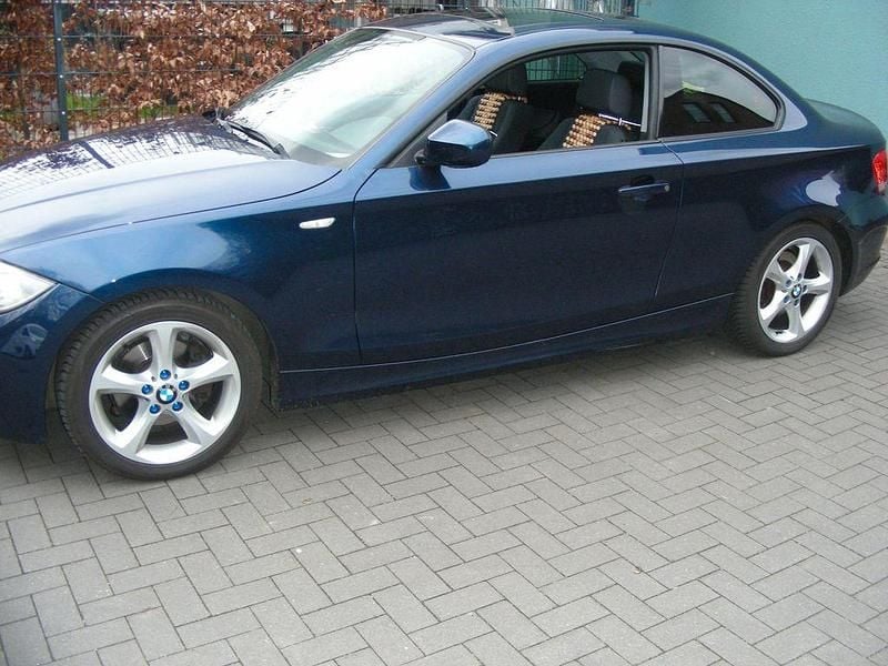Gebraucht BMW 120 170 PS (125 kW) 2012 Blau Kleinwagen