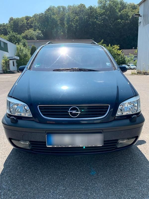 Blau Gebraucht 2002 Opel Zafira Van / Kleinbus | 650 € (Superpreis) - Bild 1/4