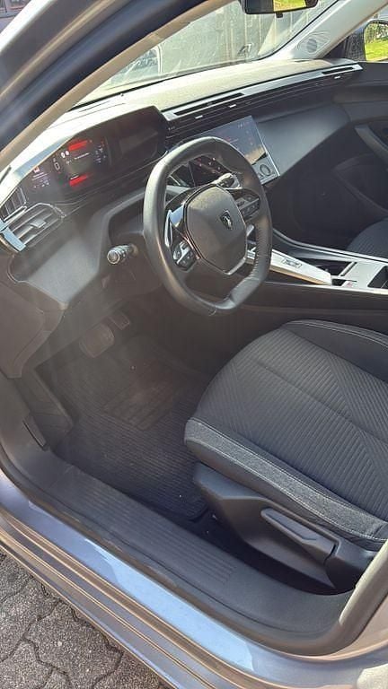 Gebraucht Peugeot 308 Active 131 PS (96 kW) 2022 Grau Kombi