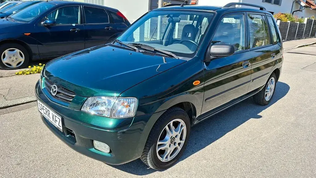 Gebraucht Mazda Demio Exclusive 75 PS (55 kW) 2001 Piniengrün Kleinwagen