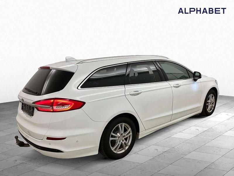 Gebraucht Ford Mondeo Titanium 150 PS (110 kW) 2020 Frost weiss Kombi