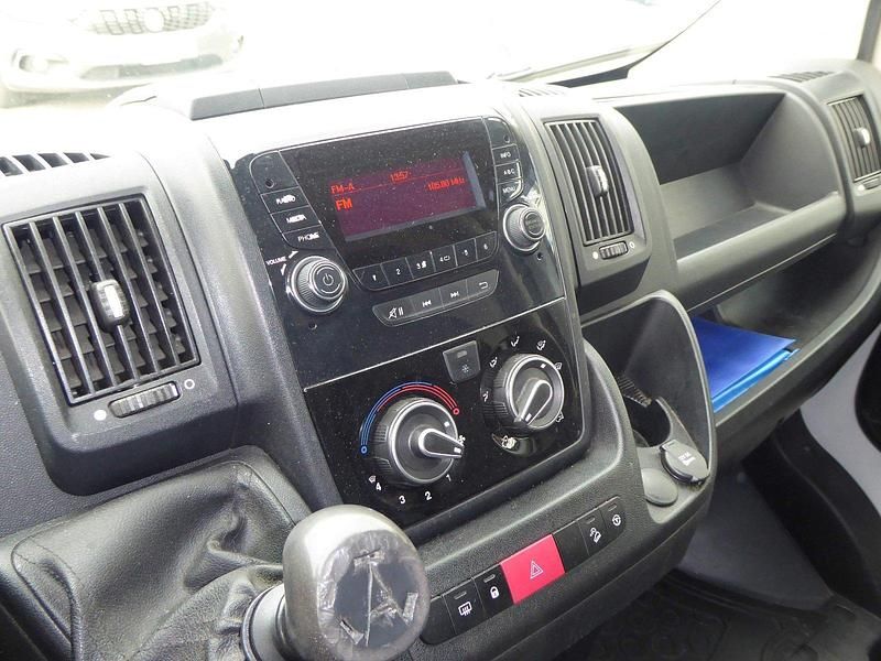 Gebraucht Fiat Ducato 131 PS (96 kW) 2015 Weiß Van