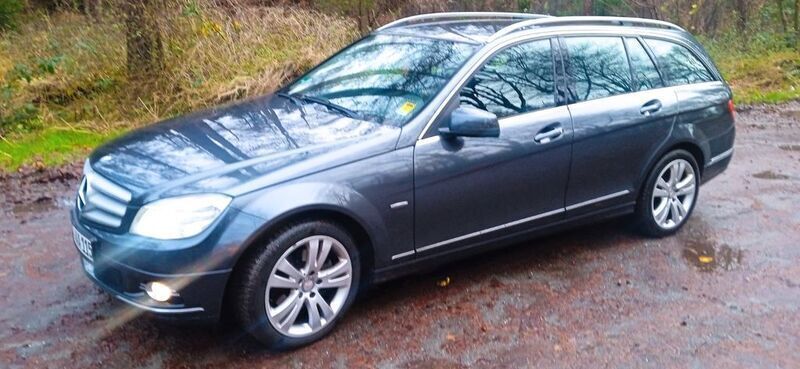 Grau Gebraucht 2008 Mercedes C200 Avantgarde Kombi | 5.000 € (Guter Preis) - Bild 1/4