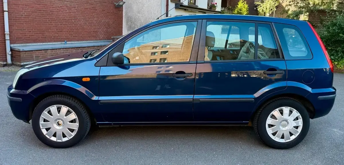 Gebraucht Ford Fusion 80 PS (58 kW) 2005 Blau Kleinwagen