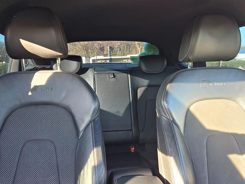 Gebraucht Audi A5 Sportback S-Line 160 PS (117 kW) 2010 Silber Kleinwagen