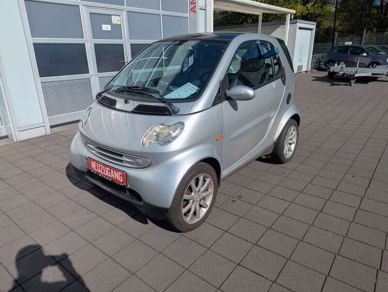 Silber Gebraucht 2004 Smart ForTwo Coupé Kleinwagen | 3.750 € (Etwas zu teuer) - Bild 1/4