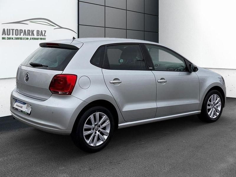 Gebraucht VW Polo Style 86 PS (63 kW) 2011 Silber Kleinwagen