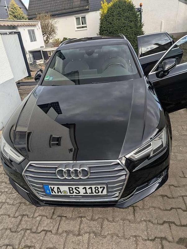 Gebraucht Audi A4 Design 150 PS (110 kW) 2016 Schwarz Kombi