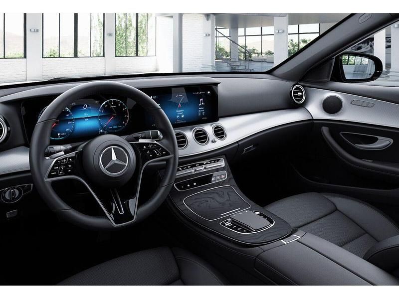 Gebraucht Mercedes E200 Avantgarde 197 PS (144 kW) 2021 Grau Limousine