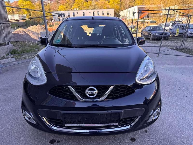 Gebraucht Nissan Micra Acenta 80 PS (58 kW) 2016 Sapphire black (m) Kleinwagen