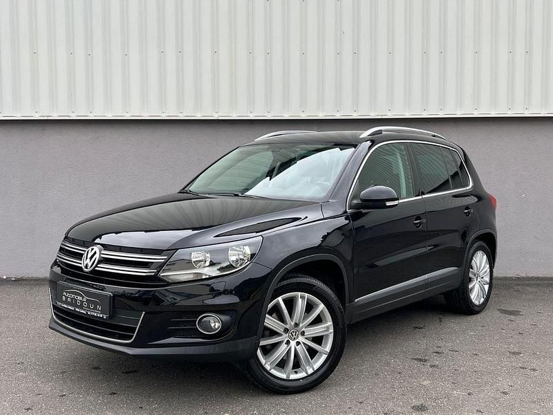 Schwarz Gebraucht 2012 VW Tiguan Sportline SUV | 12.490 € (Etwas zu teuer) - Bild 1/4