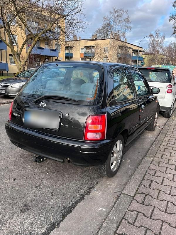 Gebraucht Nissan Micra 60 PS (44 kW) 2002 Schwarz Kleinwagen