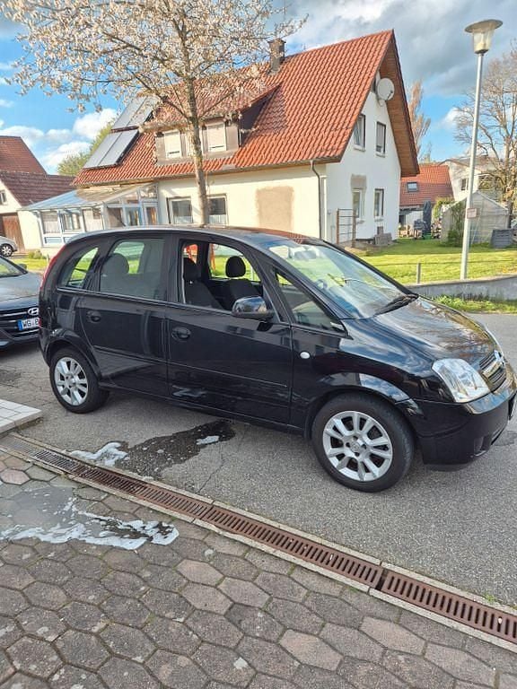 Second-hand Opel Meriva 101 CP (74 kW) 2005 Negru Monovolum