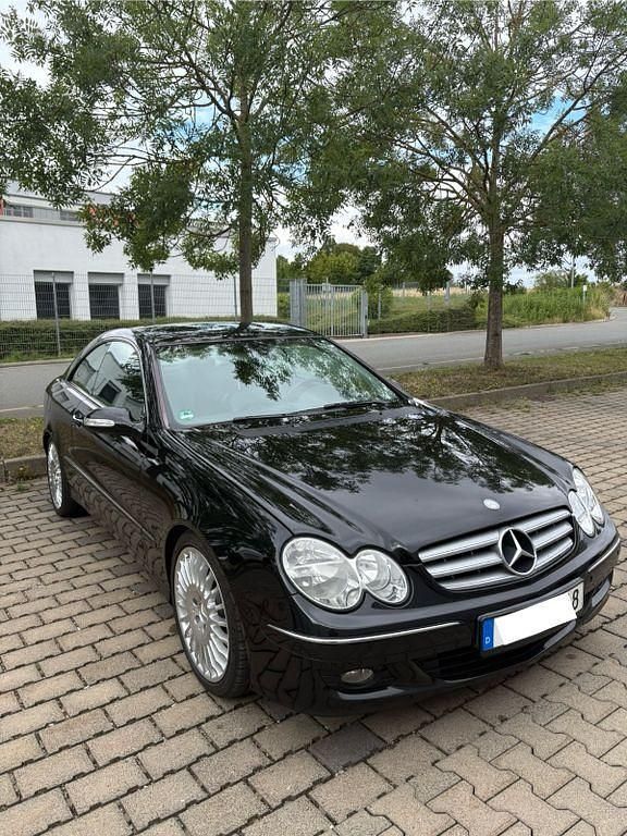 Schwarz Gebraucht 2006 Mercedes CLK350 Elegance Coupé | 6.899 € (Guter Preis) - Bild 1/4