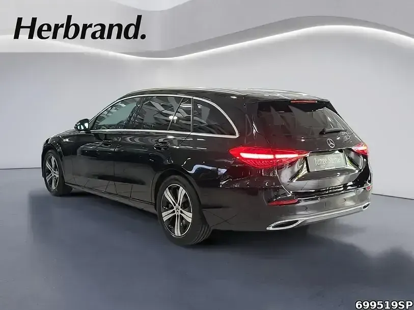 Gebraucht Mercedes C220 Advanced 197 PS (144 kW) 2025 Metalliclack obsidianschwarz Kombi