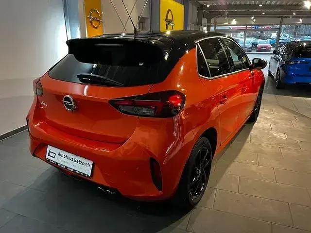 Gebraucht Opel Corsa GS Line 135 PS (99 kW) 2022 Power orange/dynamik orange (metallic) Limousine