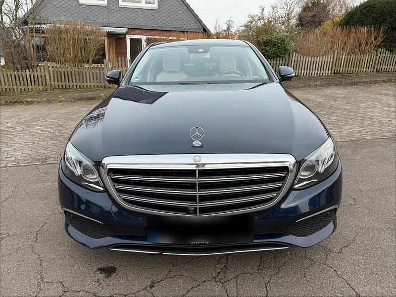 Gebraucht Mercedes E350 Exclusive 259 PS (190 kW) 2016 Limousine