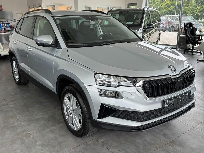 Silber Gebraucht 2025 Skoda Karoq SUV | 34.999 € (Guter Preis) - Bild 1/4