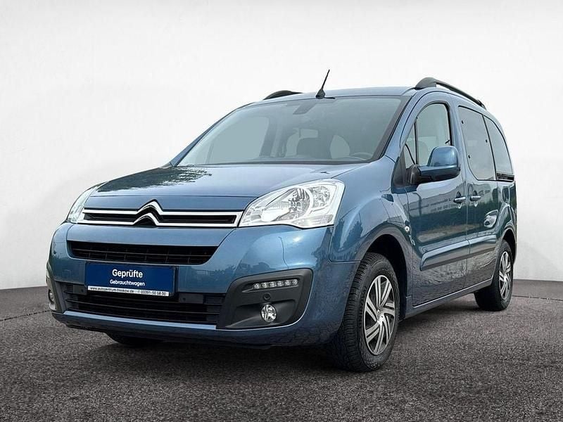 Blau (metallic) Gebraucht 2018 Citroën Berlingo Van / Kleinbus | 11.980 € (Superpreis) - Bild 1/4