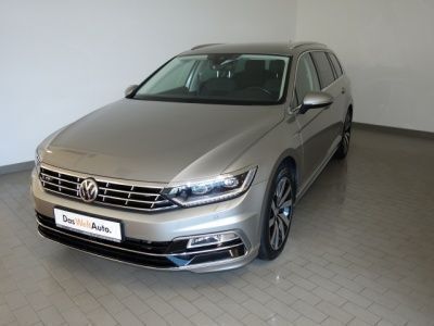 Gebraucht VW Passat Highline 190 PS (139 kW) 2017 Silber metallic Kombi