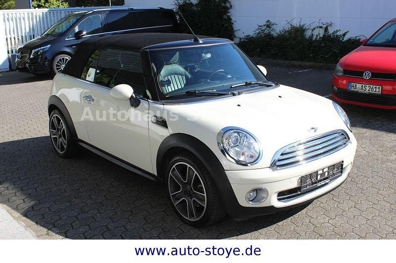 Gebraucht Mini Cooper Cabriolet 120 PS (88 kW) 2010 Weiß Cabrio