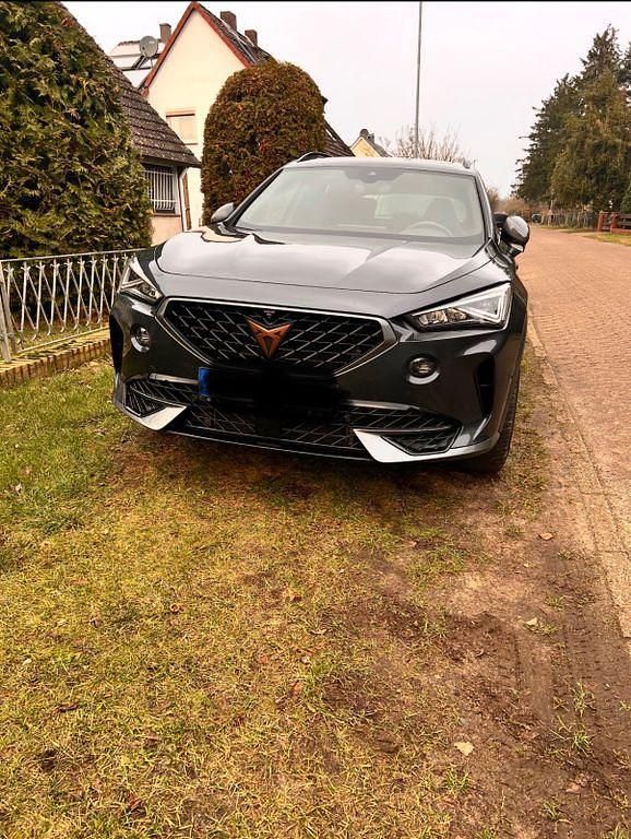 Silber Gebraucht 2021 Cupra Formentor VZ SUV | 29.990 € (Teuer) - Bild 1/3