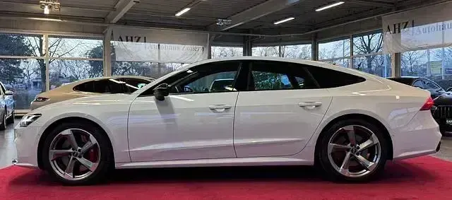 Gebraucht Audi S7 Sport 344 PS (253 kW) 2021 Gletscherweiã metallic Kleinwagen
